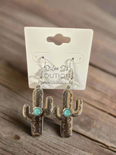 Load image into Gallery viewer, Silver with Turquoise Stone Earrings