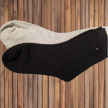 Load image into Gallery viewer, Mid Calf Socks