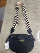 Load image into Gallery viewer, Fashion Fanny Pack