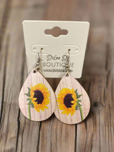 Load image into Gallery viewer, Tipi Tear Drop Wooden Earrings