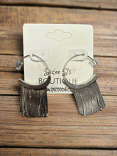Load image into Gallery viewer, Fringe Earrings