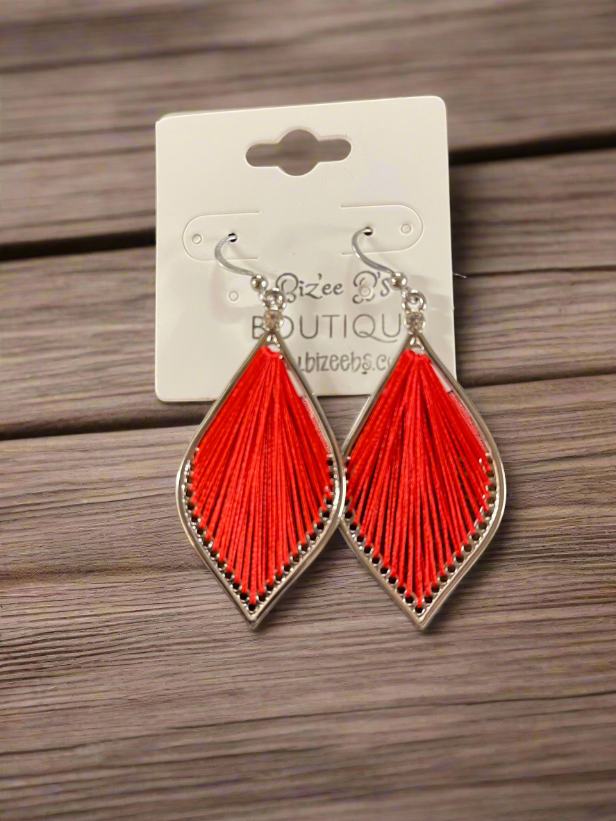 Threaded Teardrop Design Earrings