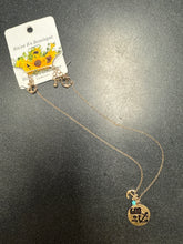 Load image into Gallery viewer, Dainty Gold Necklace