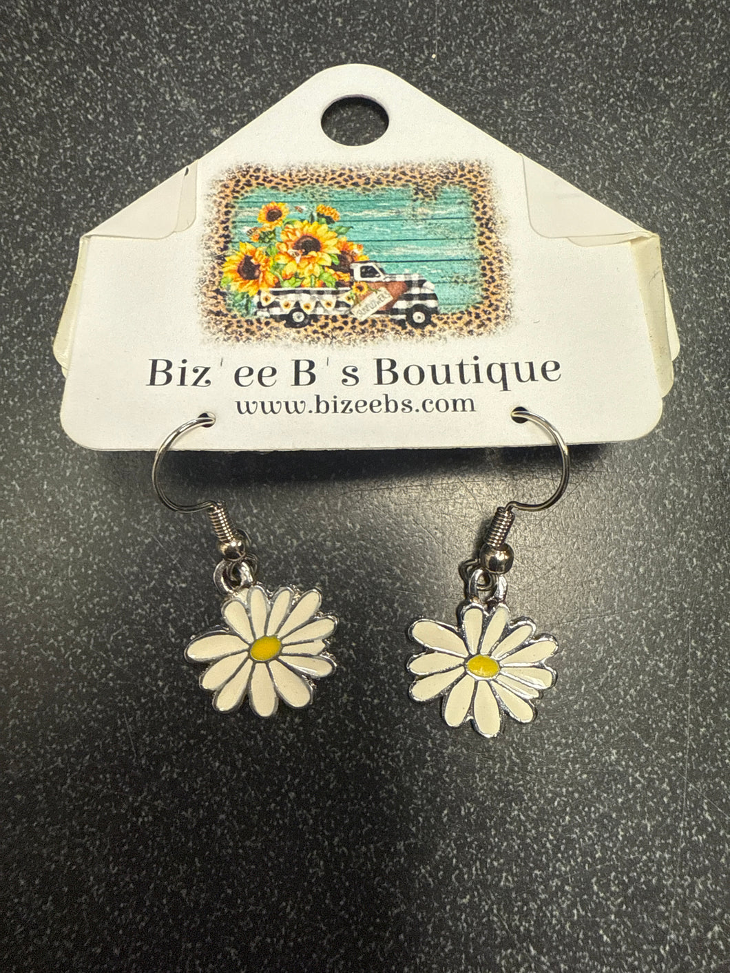 Dangle Daisy Earrings