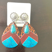 Load image into Gallery viewer, Concho and Faux Leather Earrings