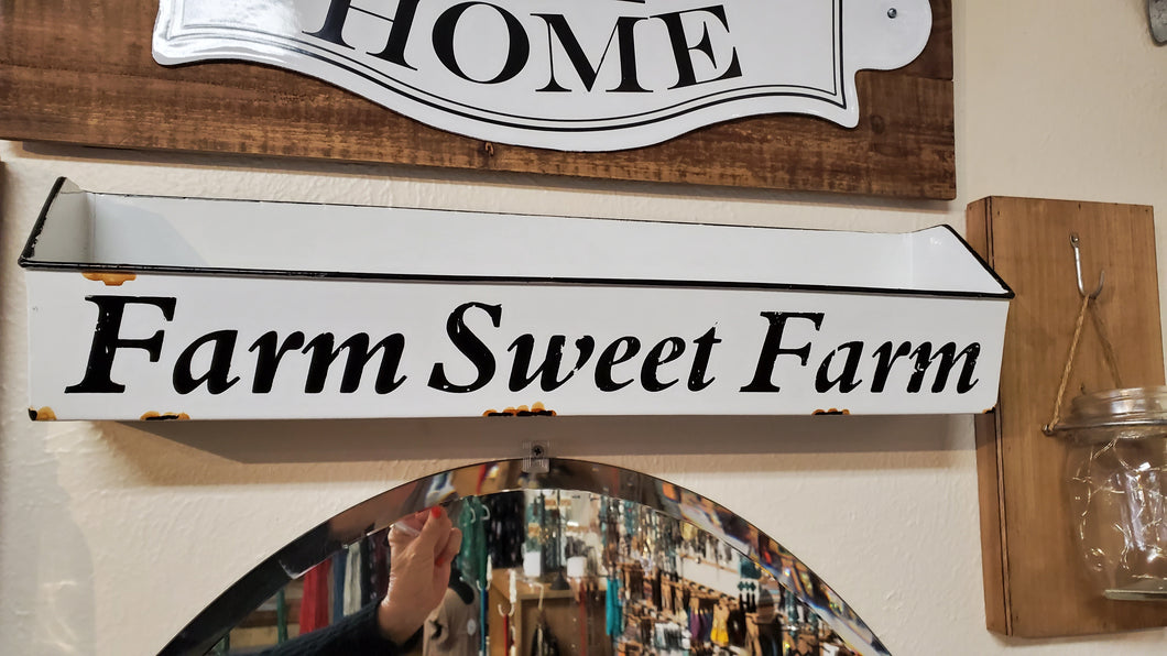 Farm Sweet Farm Shelf