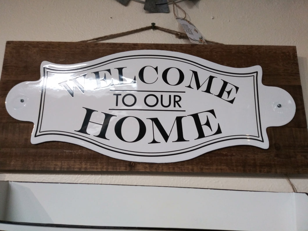 White Metal/wood Plaque Welcome Home