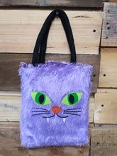 Load image into Gallery viewer, Furry Halloween Treat Bags 425847-1H66
