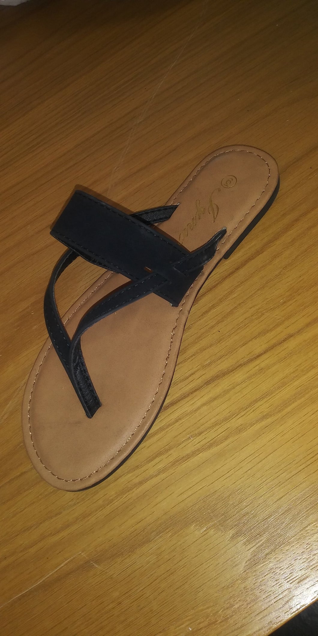 Thong Sandals Apple-17
