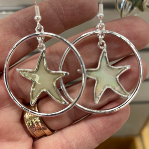 Silvertone Circle Starfish Earrings OE1958-SV