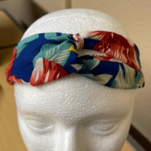 Load image into Gallery viewer, Maroon Stretch Cloth Elastic Designed Head Band
