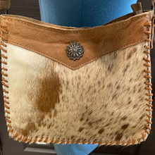 Load image into Gallery viewer, Cowhide Light Brown Purse BA2114-D